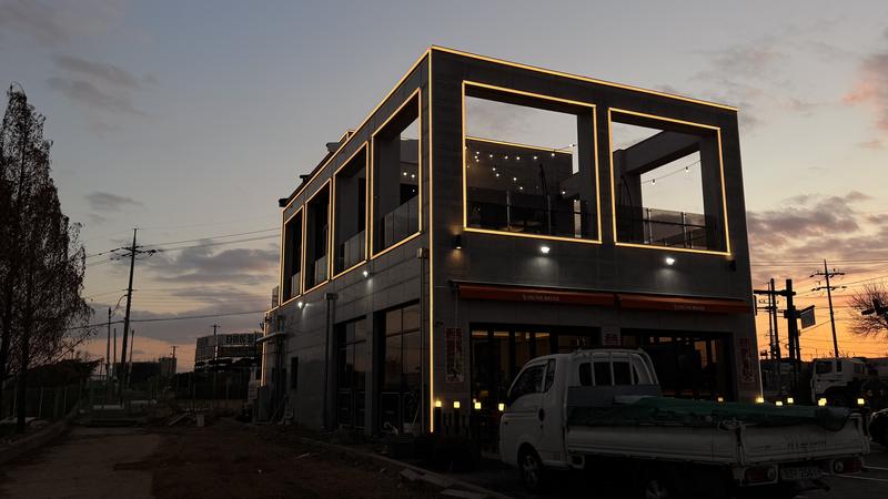 235149625_0pNyD3RM_28d533c04153f8e8a67adc705e3ada75f2a3ec76.jpg 이미지크게보기